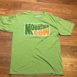 Mountain Dew Graphic Tee Men’s Large — Retro Green Logo Shirt